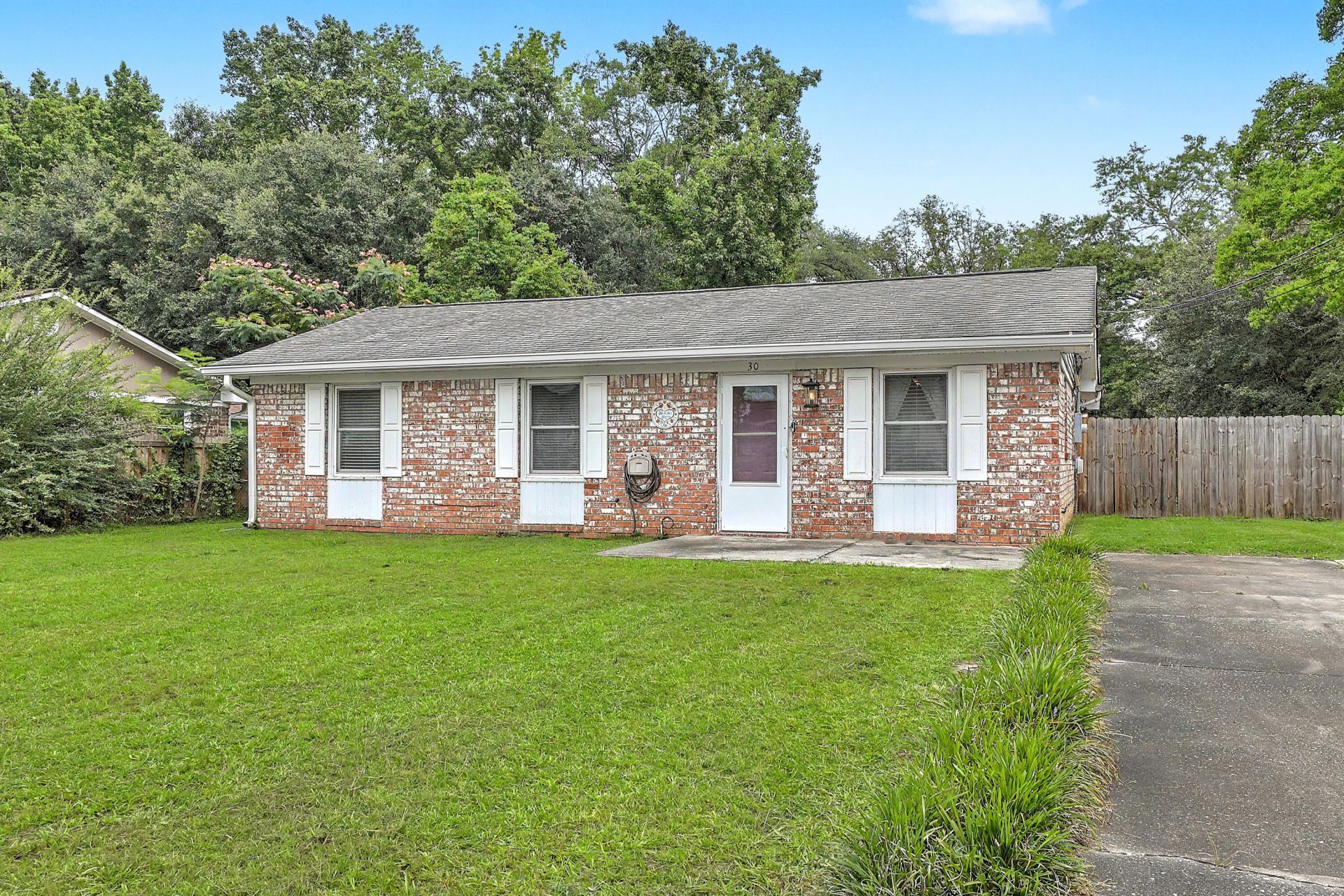 30 Belmar Avenue Photo 5