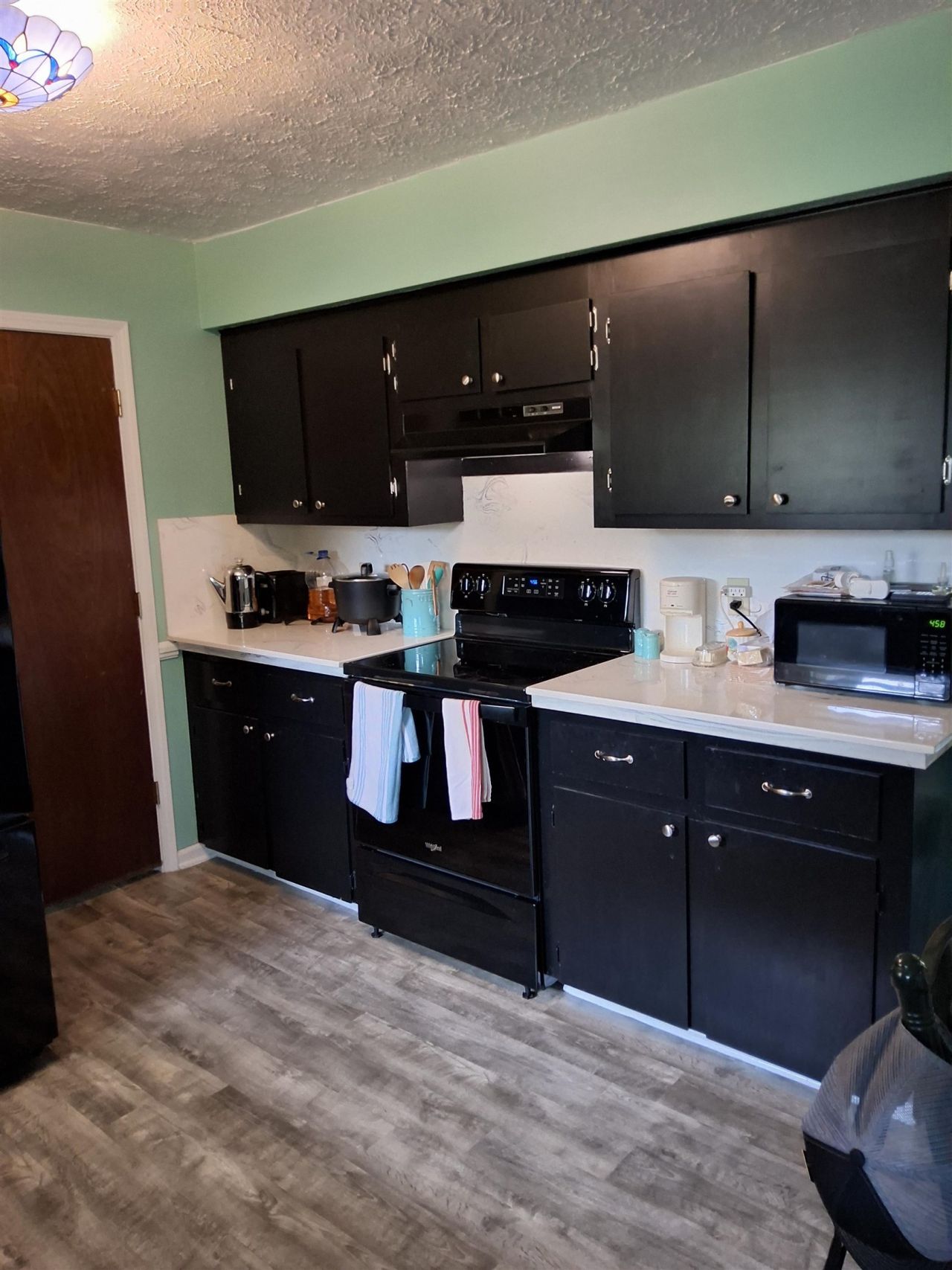 220 Rainbow Rd.  Photo 4