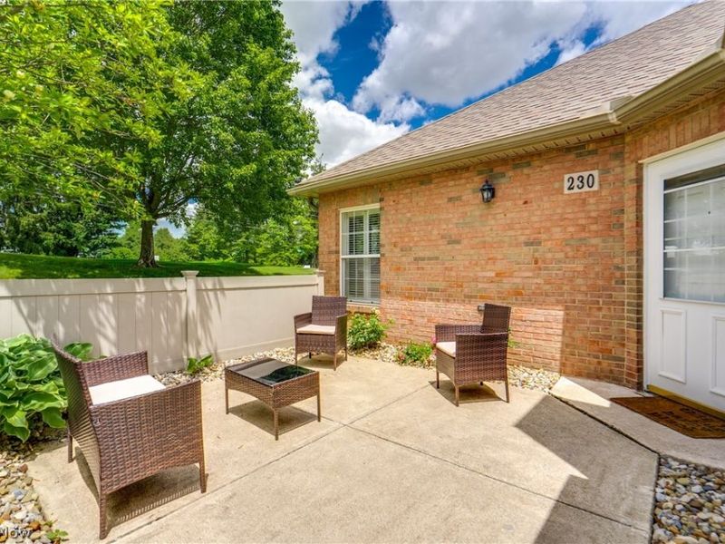 230 Whippoorwill Lane, Mansfield, OH 44906 Photo 3
