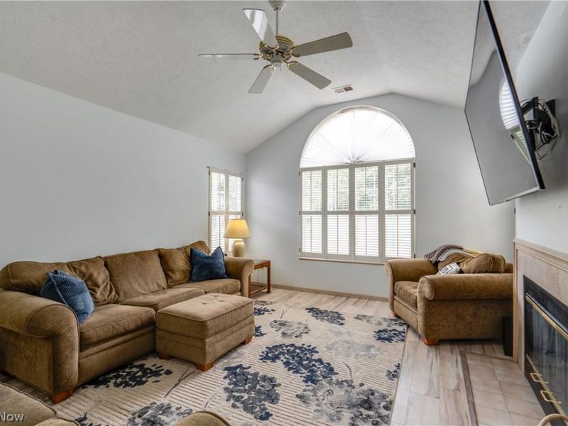 230 Whippoorwill Lane, Mansfield, OH 44906 Photo 7