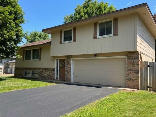 7356 Douglas Drive N, Brooklyn Park, MN 55443