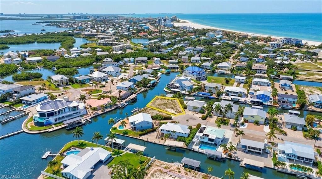 18 Avenida Carita, Fort Myers Beach, FL 33931 Photo
