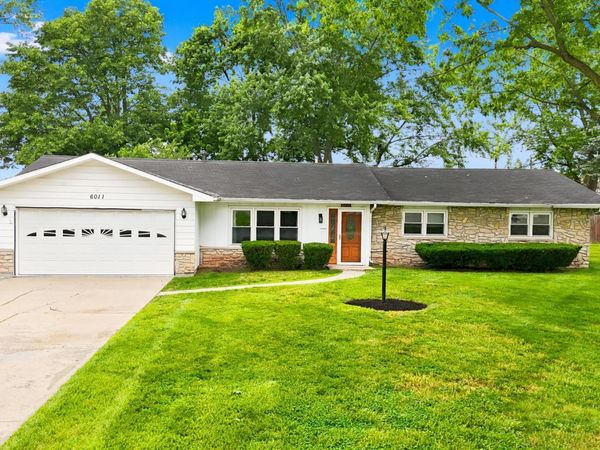 6011 Oregon Drive, Fort Wayne, IN 46825