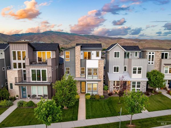 3730 S Millbrook Way, Boise, ID 83716