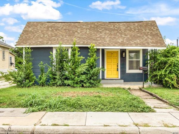1112 Fresno, San Antonio, TX 78201