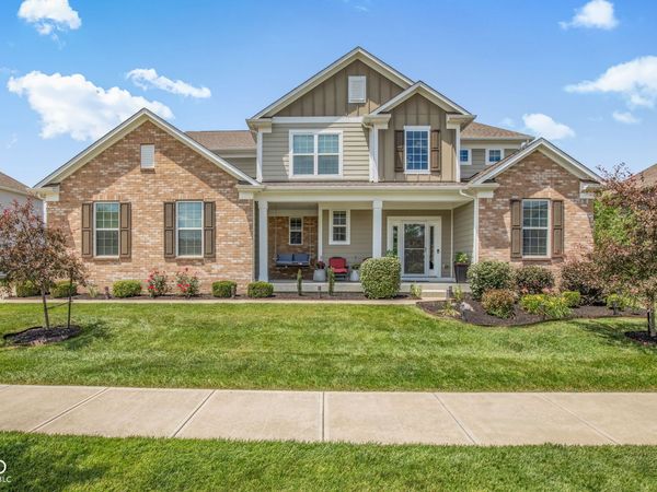 3796 Conifer Drive, Zionsville, IN 46077