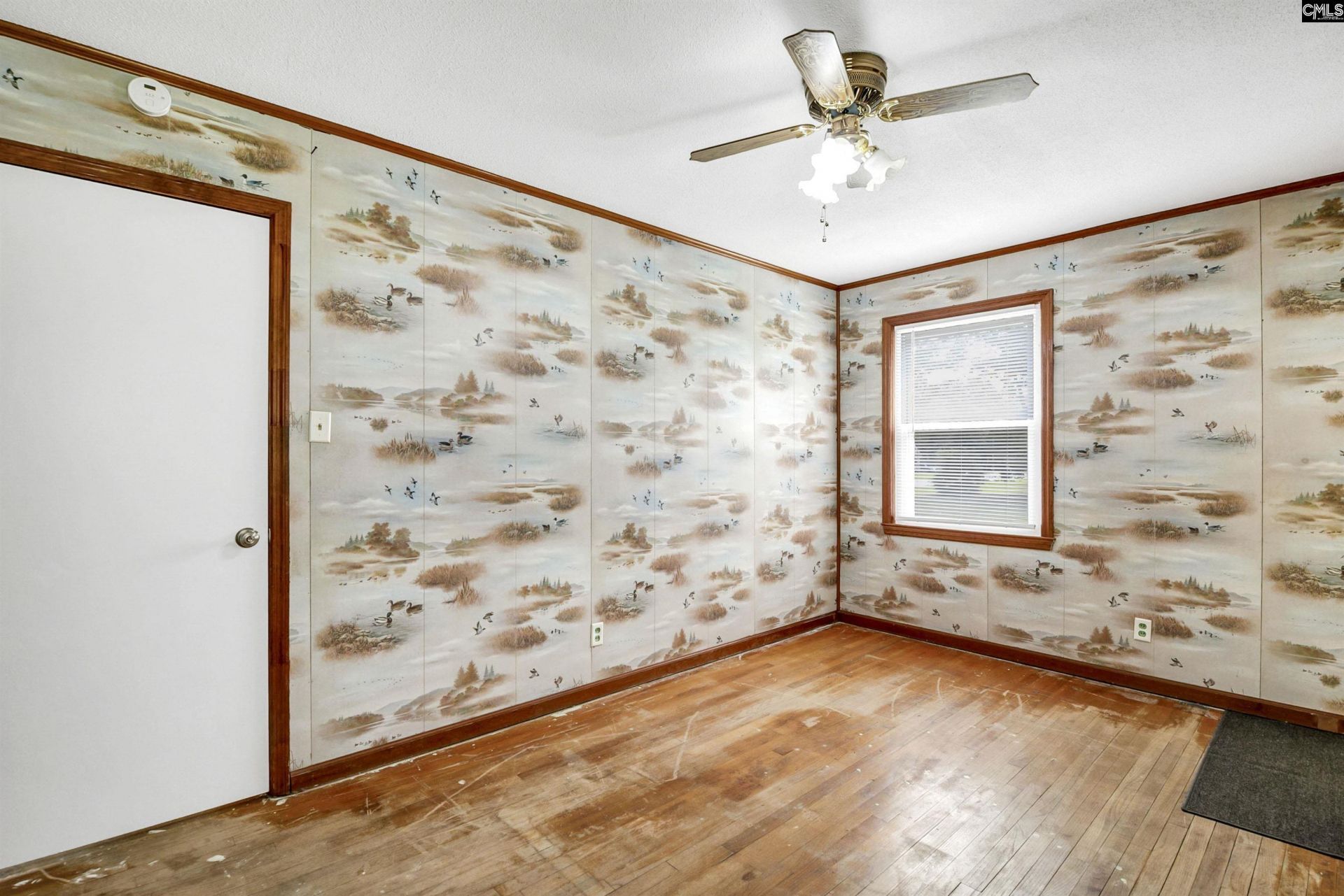1025 Spring Drive  Photo 28