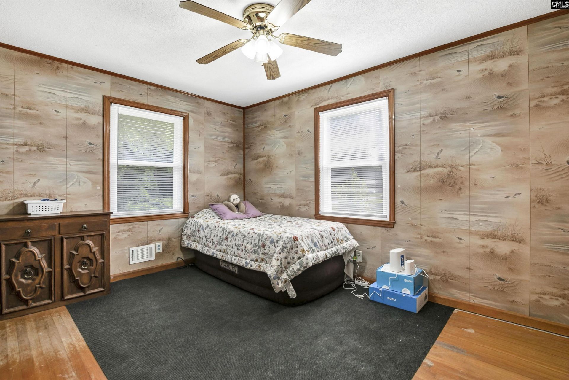 1025 Spring Drive  Photo 34