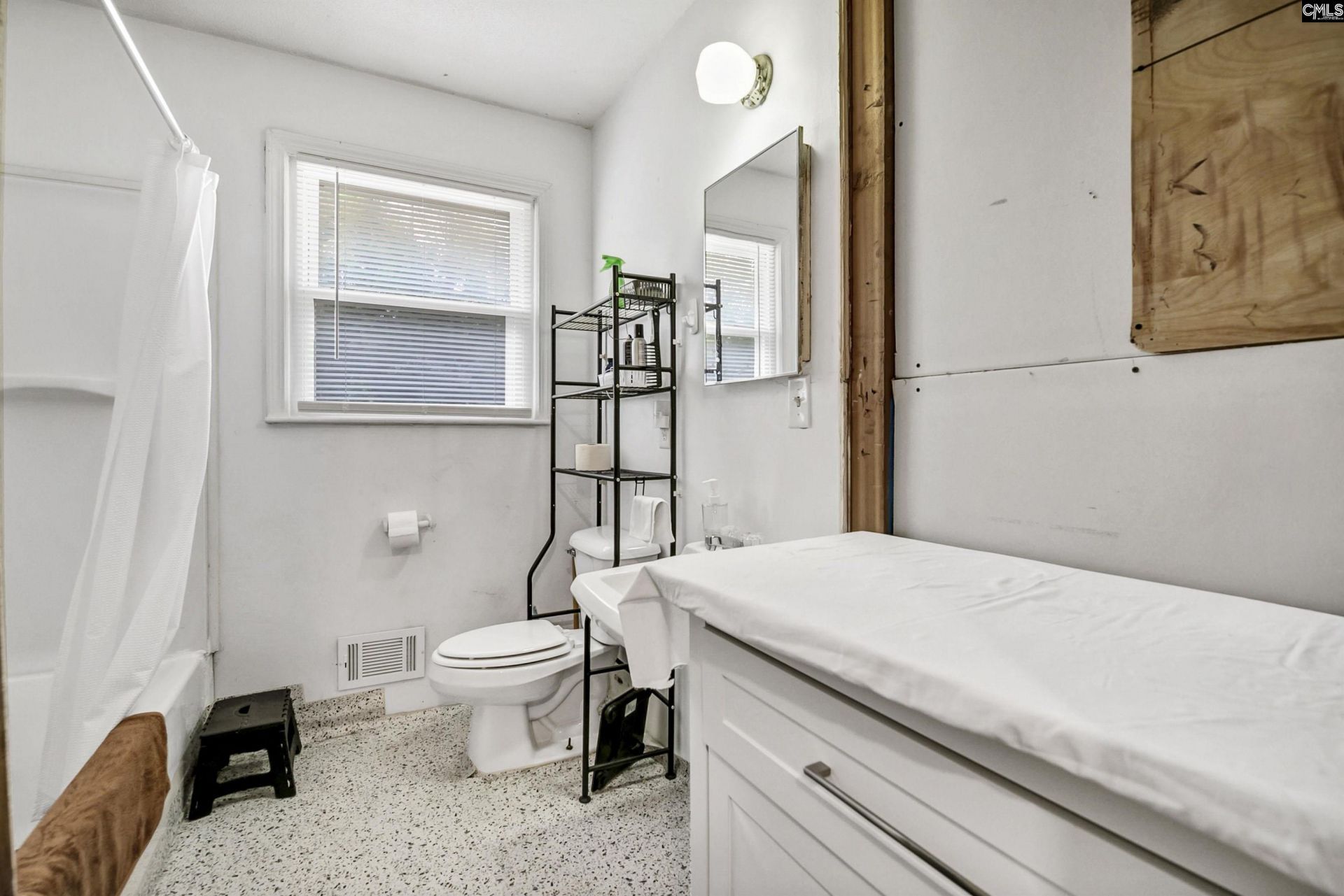 1025 Spring Drive  Photo 37