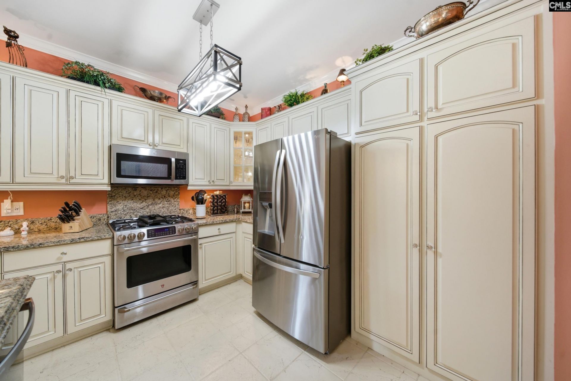 153 Ridgemont Drive  Photo 19