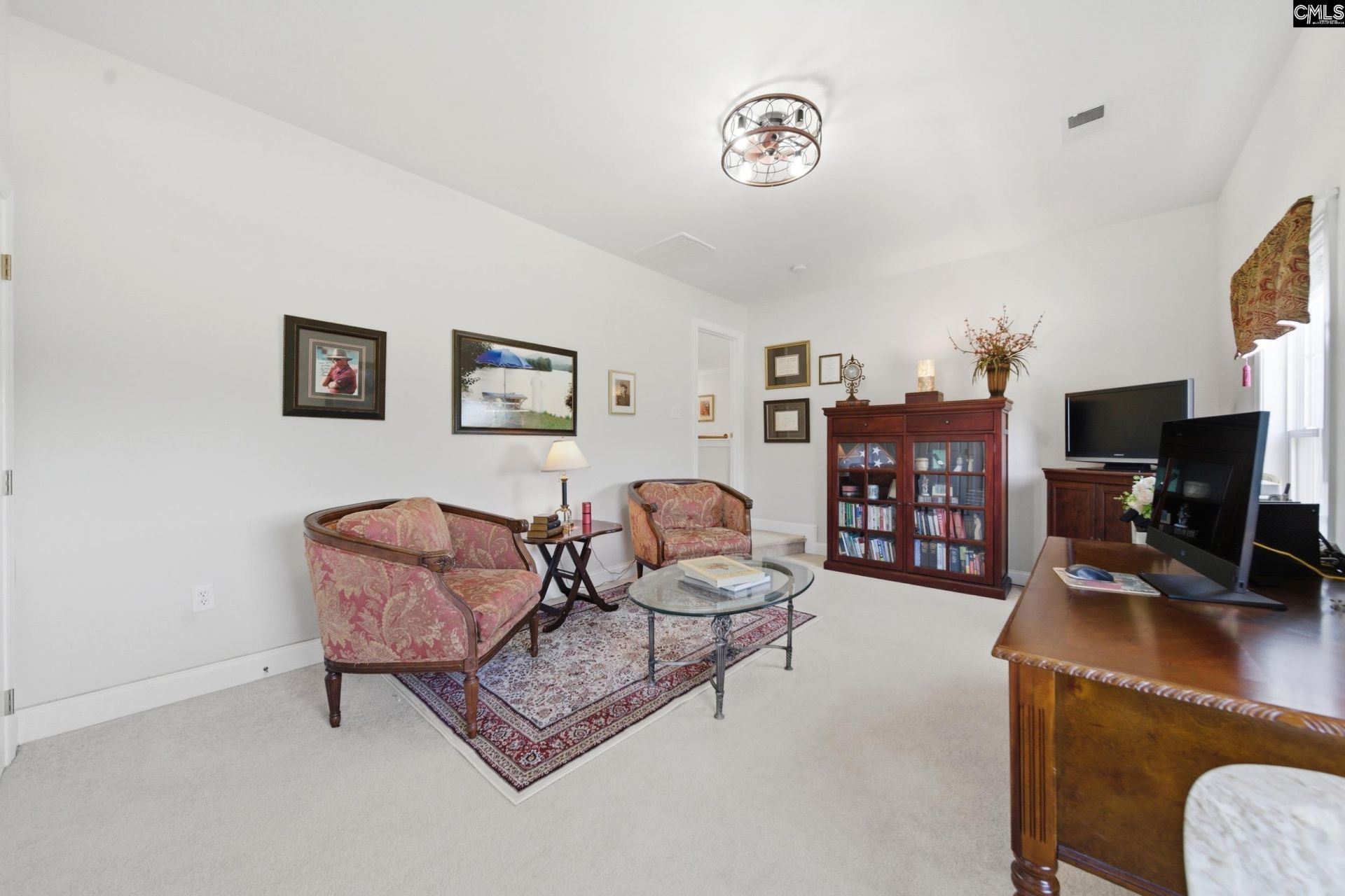 153 Ridgemont Drive  Photo 38