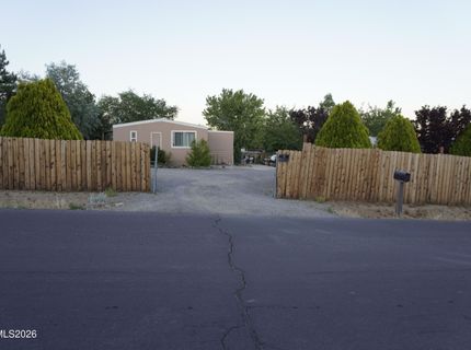 5886 Leon Drive, Sun Valley, NV 89433 Photo