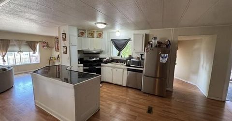 5886 Leon Drive, Sun Valley, NV 89433 Photo
