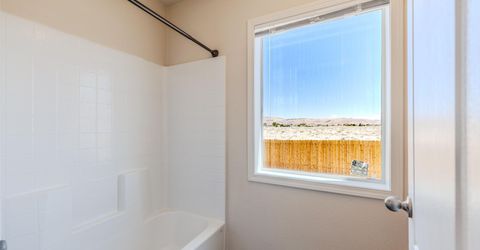 1785 E Antelope Street, Silver Springs, NV 89429 Photo