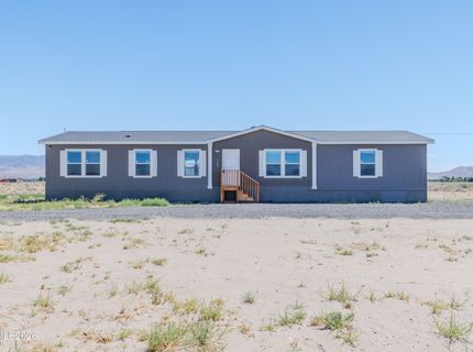1785 E Antelope Street, Silver Springs, NV 89429 Photo