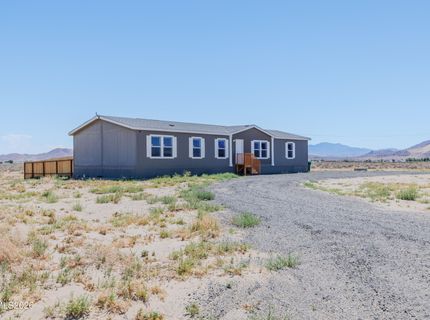 1785 E Antelope Street, Silver Springs, NV 89429 Photo