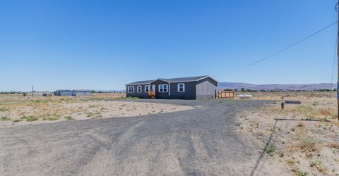 1785 E Antelope Street, Silver Springs, NV 89429 Photo