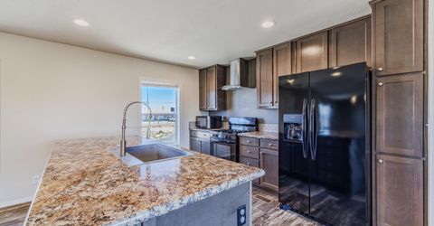 1785 E Antelope Street, Silver Springs, NV 89429 Photo