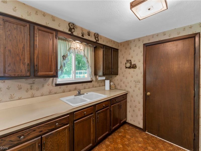 34739 Highland Drive, North Ridgeville, OH 44039 Photo 12