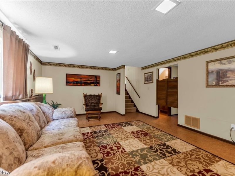 34739 Highland Drive, North Ridgeville, OH 44039 Photo 18