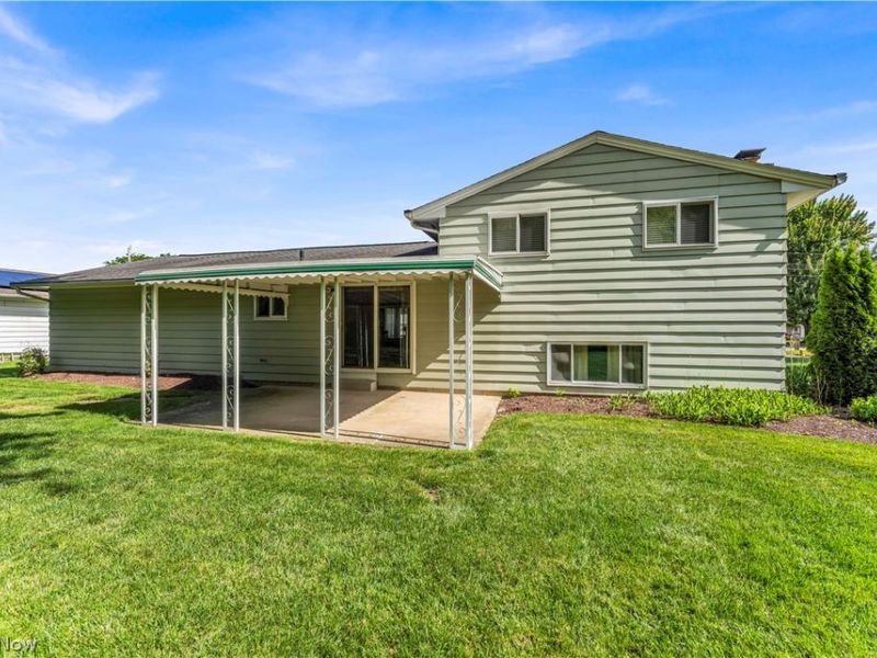 34739 Highland Drive, North Ridgeville, OH 44039 Photo 34