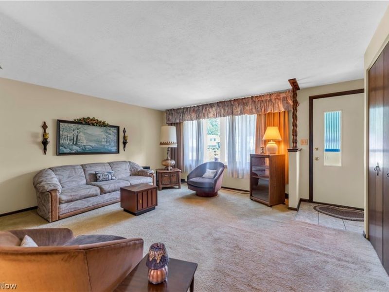 34739 Highland Drive, North Ridgeville, OH 44039 Photo 6