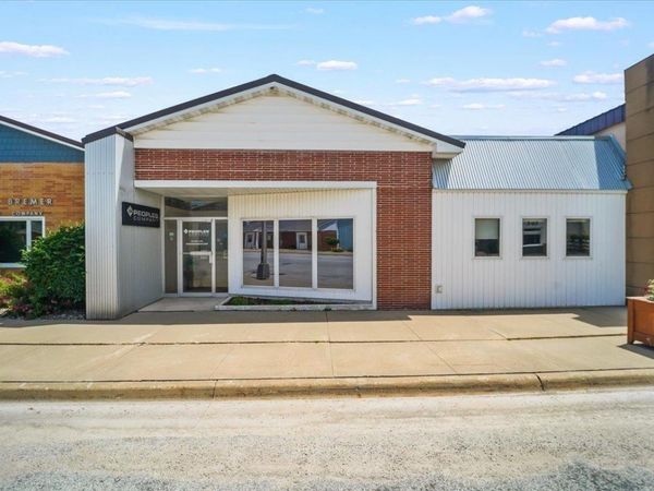 714 Main Street, Plainfield, IA 50666