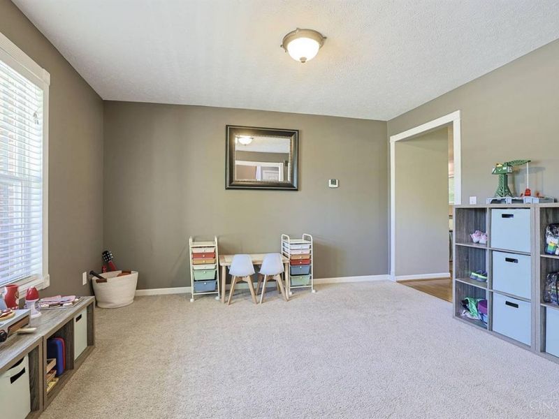 5801 Longbow Drive, Hamilton, OH 45011 Photo 8