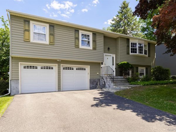 86 Keats Drive , New Windsor, NY 12553