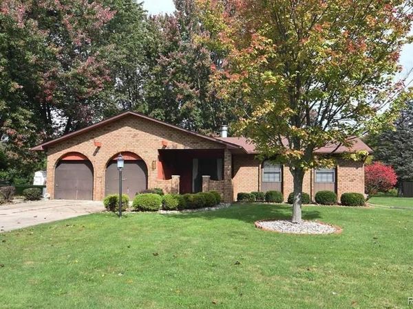 3393 Brenthill Drive , Grand Blanc Twp, MI 48439