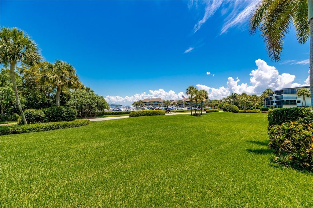 1825 Mooringline Drive, Unit 1C, Vero Beach, FL 32963 Photo