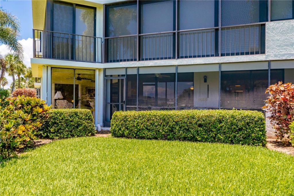 1825 Mooringline Drive, Unit 1C, Vero Beach, FL 32963 Photo
