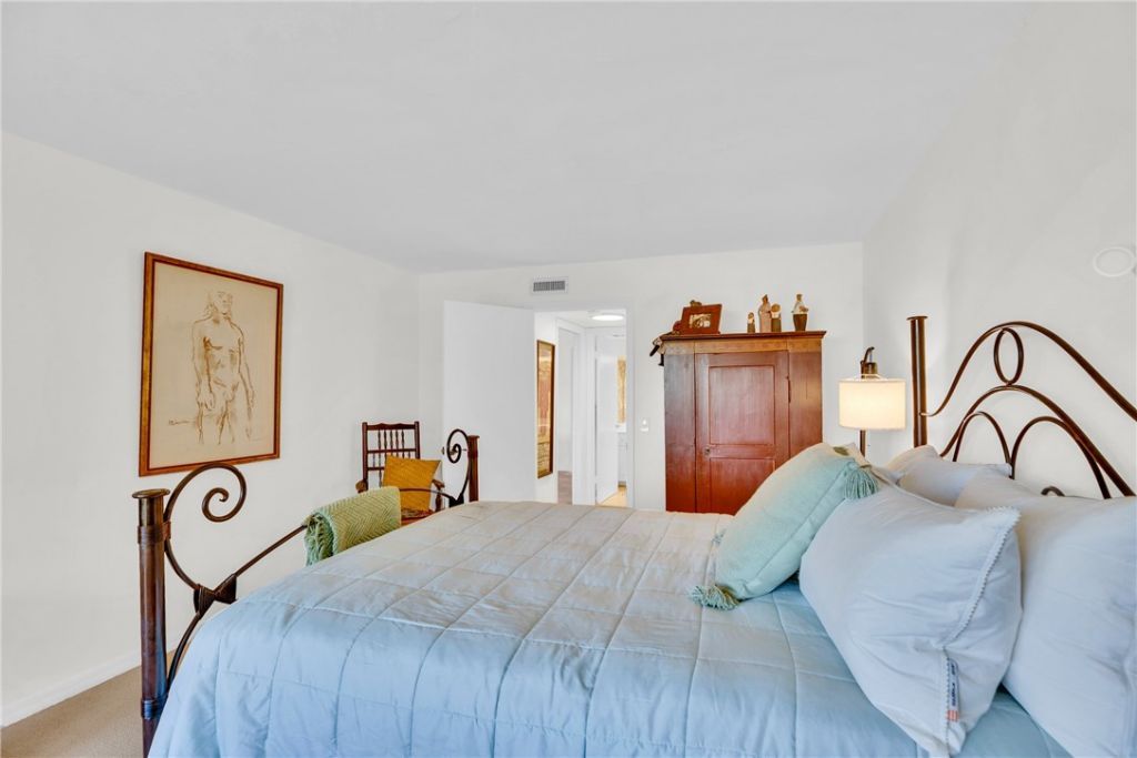 1825 Mooringline Drive, Unit 1C, Vero Beach, FL 32963 Photo