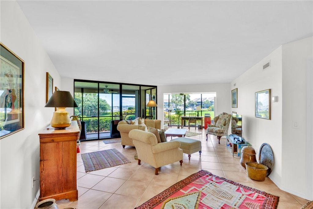 1825 Mooringline Drive, Unit 1C, Vero Beach, FL 32963 Photo