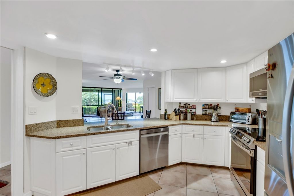 1825 Mooringline Drive, Unit 1C, Vero Beach, FL 32963 Photo