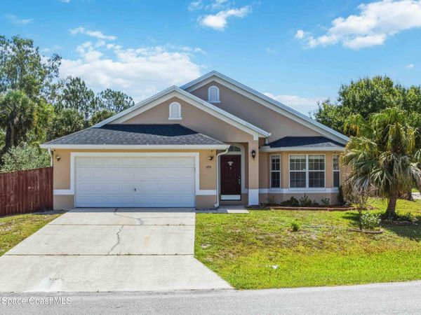 599 Estes Avenue SW , Palm Bay, FL 32908