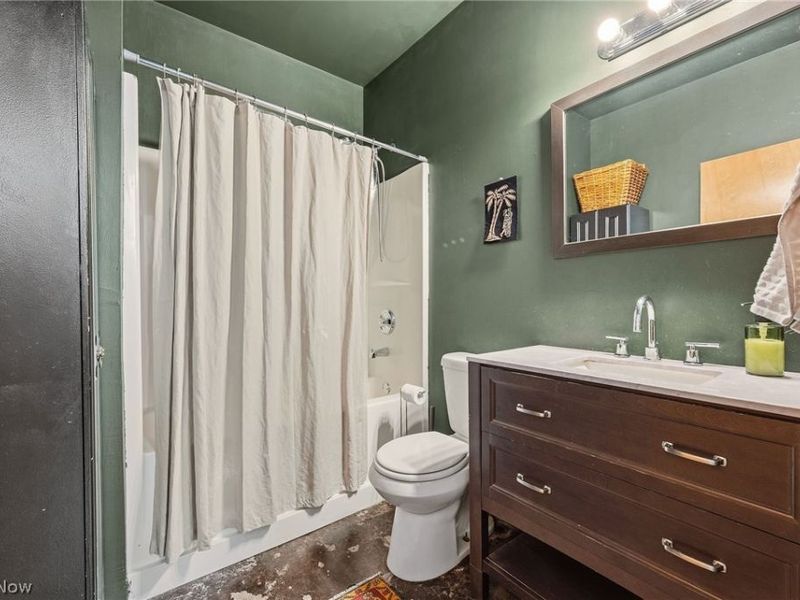 8205 Franklin Boulevard, Unit 5, Cleveland, OH 44102 Photo 25