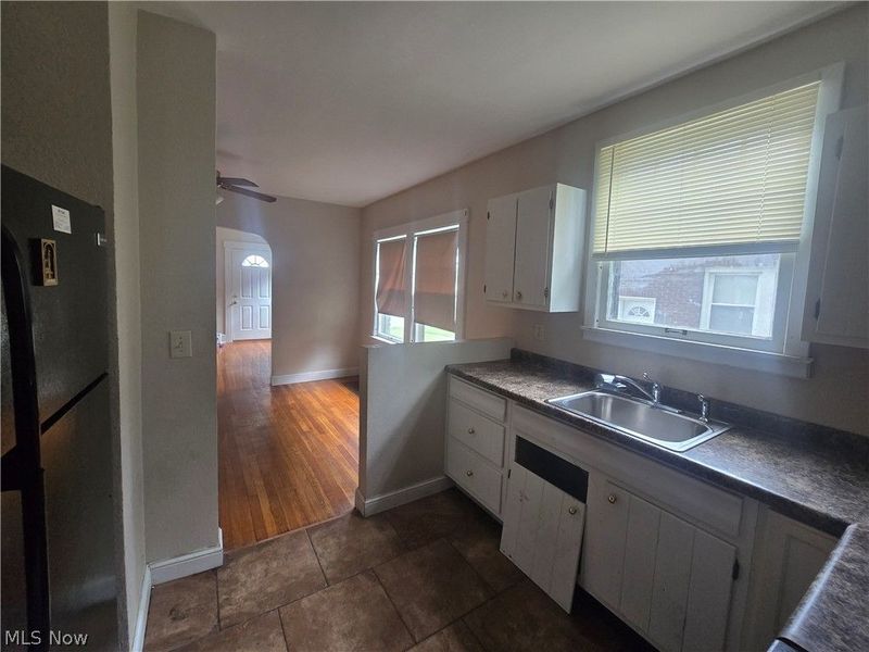 1872 Cordova Avenue , Youngstown, OH 44504 Photo 8