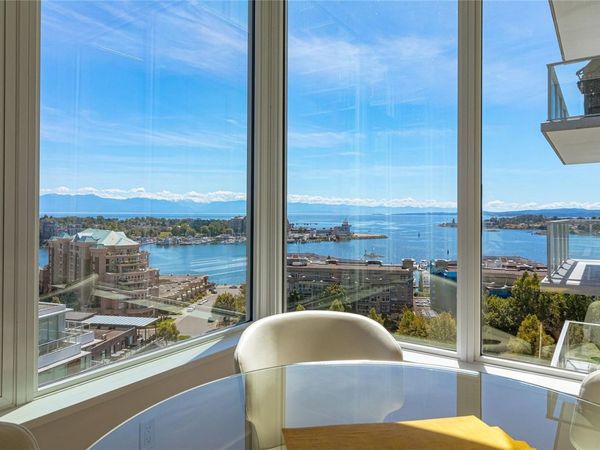 60 Saghalie Rd, Unit #907, Victoria, BC V9A 0H1
