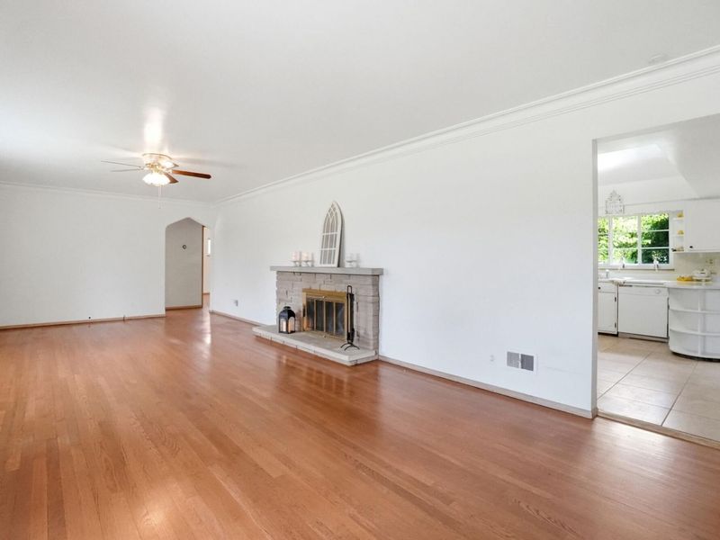 4176 Roman Drive, Dayton, OH 45415 Photo 9