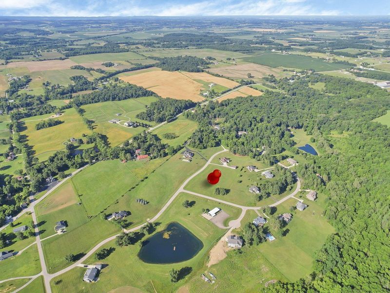 5996 Windy Hills Circle , Lancaster, OH 43130 Photo 7