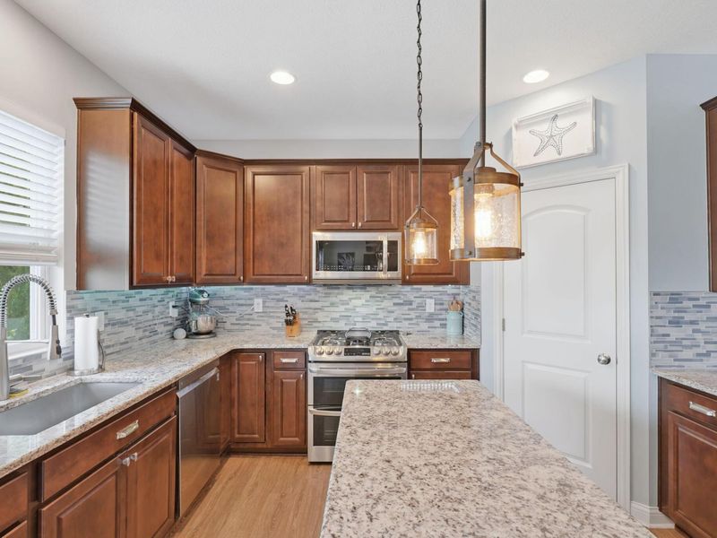 3236 Yellow Finch Way , Columbus, OH 43231 Photo 20