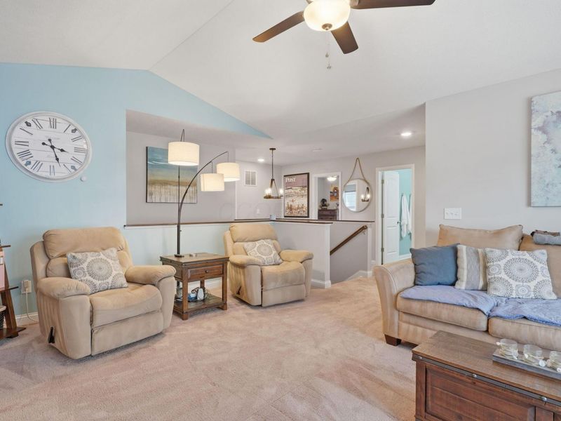 3236 Yellow Finch Way , Columbus, OH 43231 Photo 27