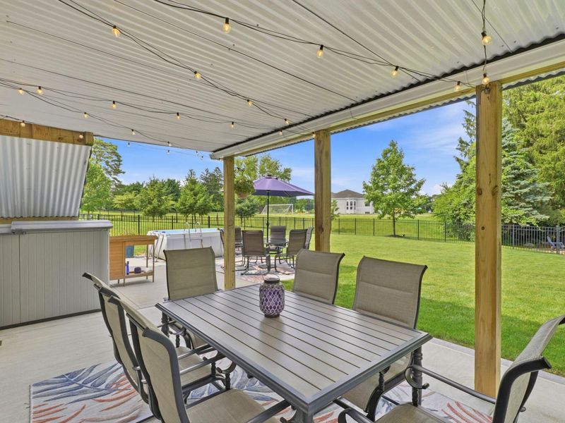 3236 Yellow Finch Way , Columbus, OH 43231 Photo 52