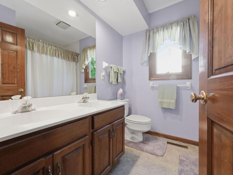 2347 Collins Drive, Worthington, OH 43085 Photo 26