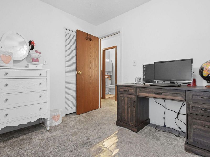 1781 Sawgrass Drive, Unit BLDG B, Reynoldsburg, OH 43068 Photo 18