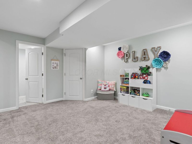 7992 Spring Mill Drive , Canal Winchester, OH 43110 Photo 30