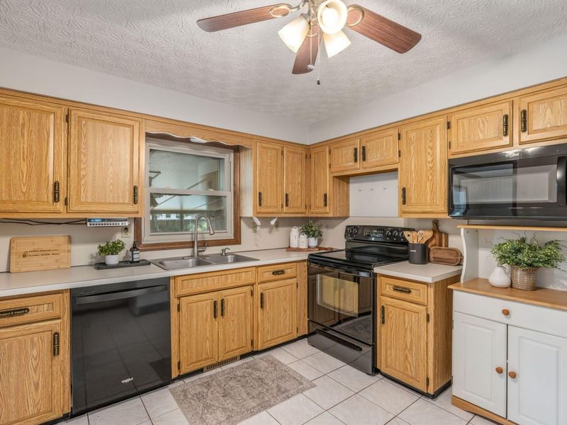 9625 Warner Road , Plain City, OH 43064 Photo 14