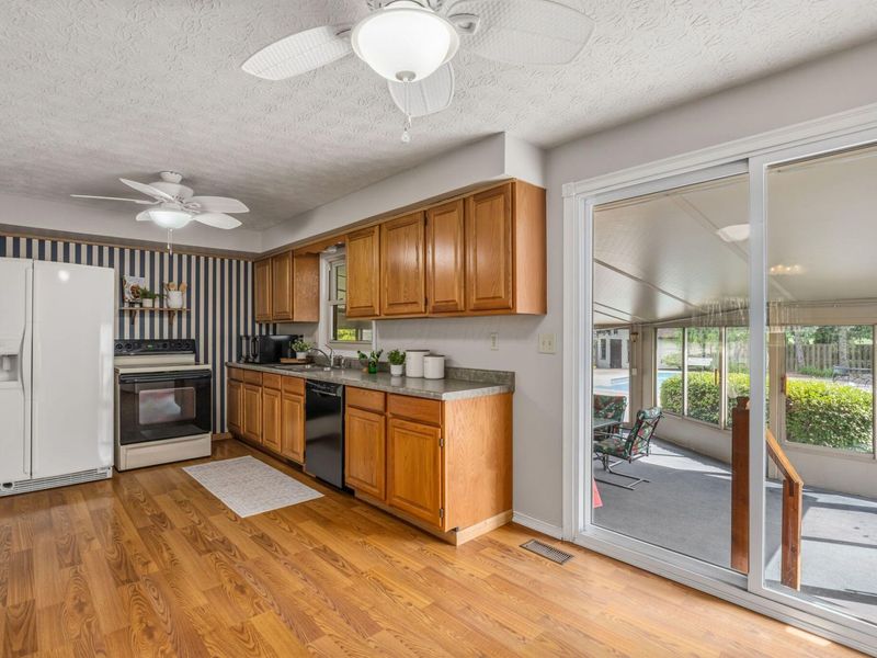 9625 Warner Road , Plain City, OH 43064 Photo 33