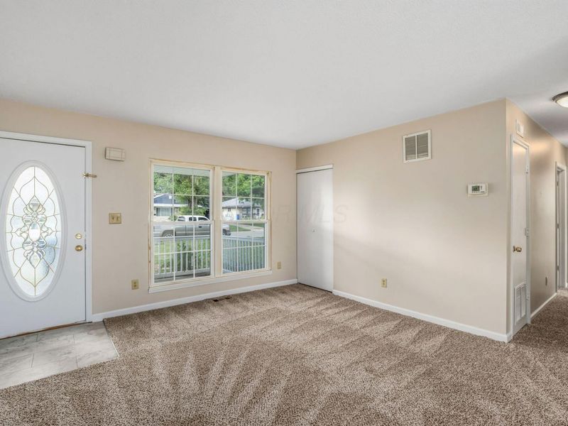 3588 Homestead Drive, Columbus, OH 43224 Photo 9